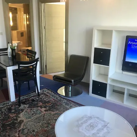 Отель Shine Plaza 5*